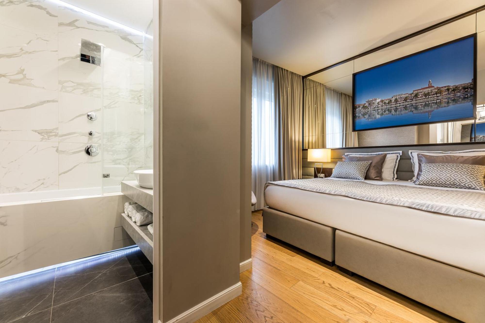 Fortuna Luxury Rooms 1 Spalato Esterno foto
